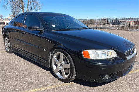 2004 Volvo S60R for Sale - Cars & Bids