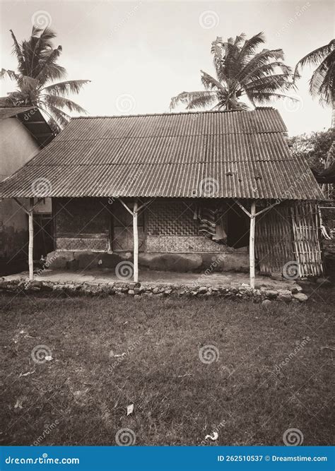 The Oldest Bamboo House with Cow Dung Floors Stock Image - Image of ...