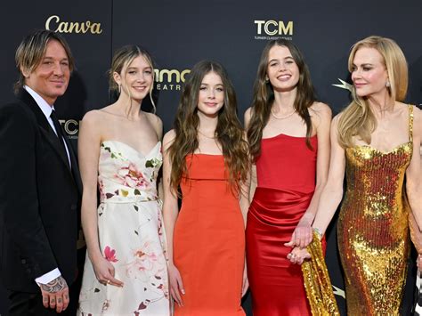 Nicole Kidman and Keith Urban joined by teenage daughters for 1st time ...
