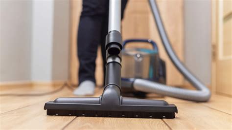 Sweeping vs. Vacuuming: What’s the Best Way to Clean Floors? | Airtasker US