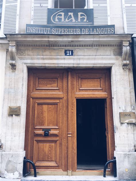 法国留学申请需要满足哪些条件？谈如何敲开法国大学之门
