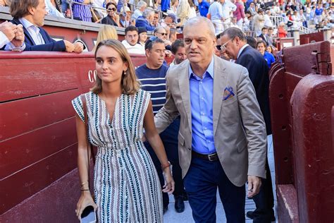 Ramón García presume de su hija Natalia en una tarde taurina - Chic