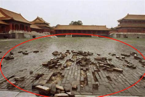 故宫隐藏600年秘密，地下深埋15层地砖，因唐山地震而闻名