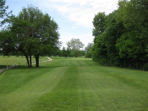 Golf Course - Pleasant Run & Sarah Shank