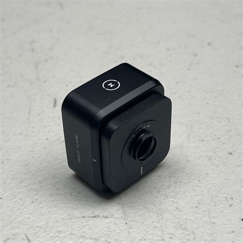 Buy Moment M-Series 1.33x Anamorphic Lens Gold Flare Online at Lowest ...