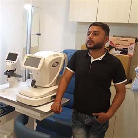 Trusted Eye Test Equipment Manufacturer & Supplier in India | Matronix ...