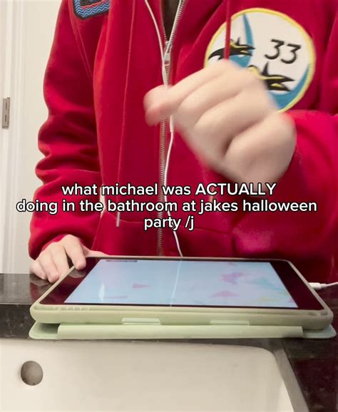 be more chill | Tumblr | Be more chill musical, Be more chill, Musicals