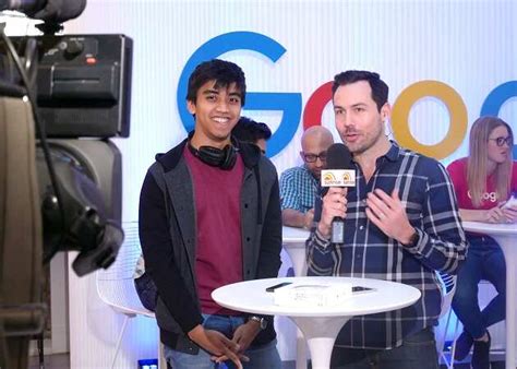 Adv: Telstra hosts global launch of Google's Pixel - Times of India