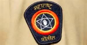 बुलढाण्यात तणाव, आंदोलकांना पोलिसांनी ताब्यात घेतले - Tension over ...