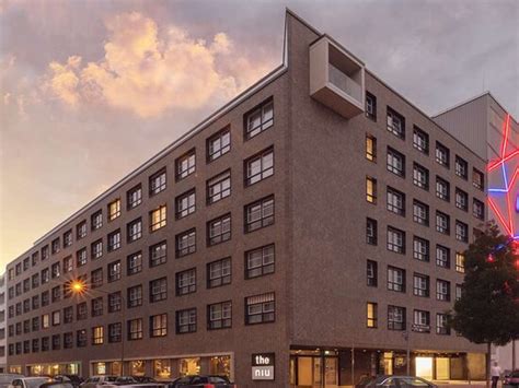 HOLIDAY INN – THE NIU, COIN FRANKFURT OSTEND - Hotel Reviews, Photos ...