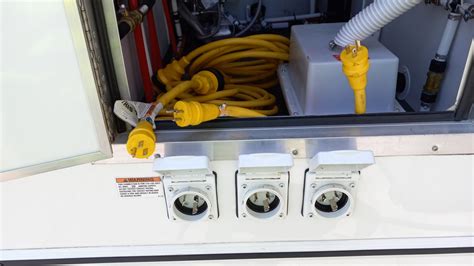 Restroom 的图像结果