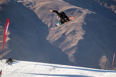 Snowboard 的图像结果