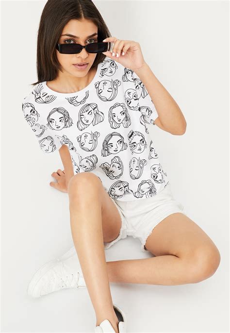 Buy Girls Printed Boxy Crop T-shirt Online at just Rs. 249.0 ...