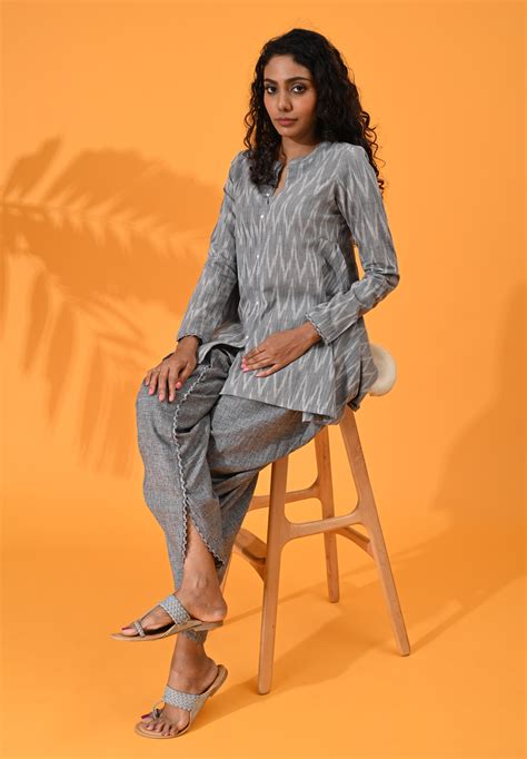 MABA Ikkat Co-ord Set with dhoti/harem pants – Maba India