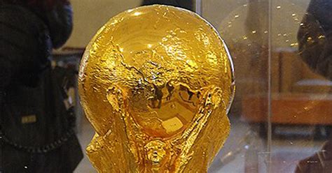 World Cup Trophy 的图像结果