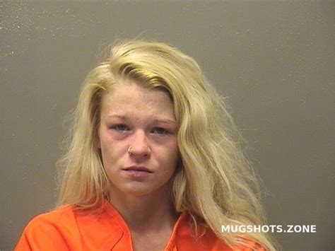 ALBRIGHT KORTNEY HANNAH 02/01/2023 - Garland County Mugshots Zone