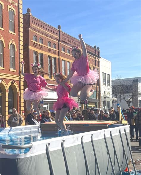 New Ulm takes the plunge | News, Sports, Jobs - The Journal