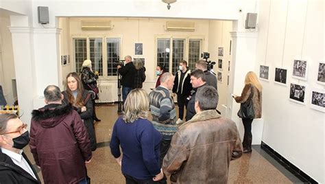 "LEPOTA STARENJA" OD SINOĆ U PARAĆINU: Foto-izložbu podržalo ...