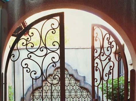 Home Front Gate Arch Design at Wallace Swindler blog