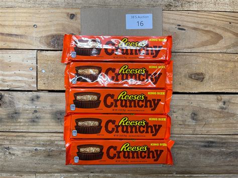 Lot - Lot of five Reese's king size crunchy