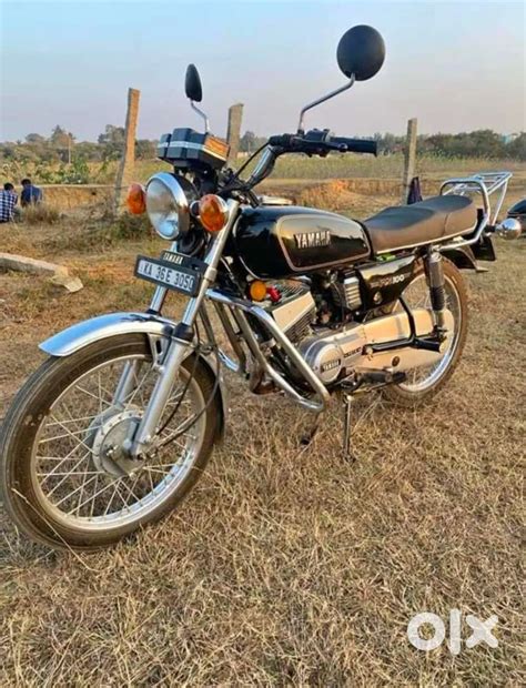Yamaha RX 100 bike - Motorcycles - 1810463788