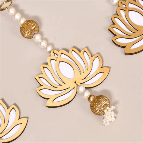 Lotus Wooden Wall Hangings Set Of 8 Online - Premium Wall Decoration ...