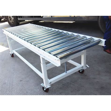Stainless Steel Motorised Gravity Roller Conveyor Table for Pallet ...