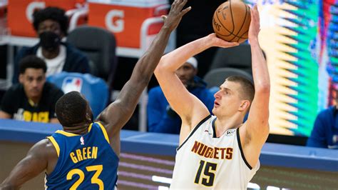Injury Report: Nuggets' Nikola Jokic (calf) out vs. Warriors on Sunday