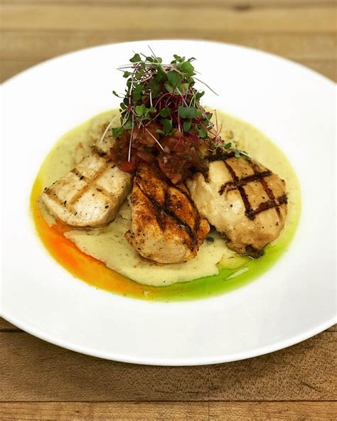 Hukilau Lanai Restaurant