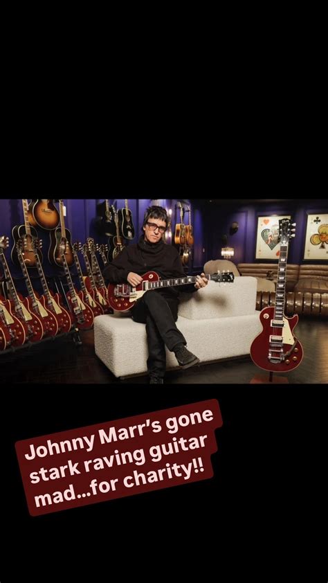 Manic_pixels | Johnny Marr plays "This Joke Isn't Funny Anymore" on his red Les Paul. In this ...
