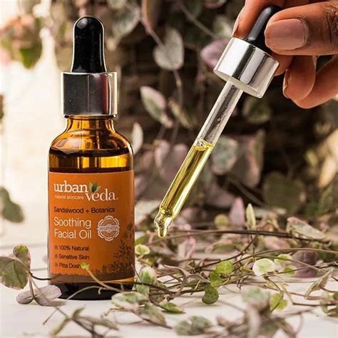 Urban Veda Soothing Sandalwood Facial Oil, 30ml Price, Uses, Side ...