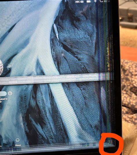 Will pressure damage on MacBook screen spread? : r/applehelp