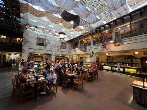 REVIEW: Lunch Buffet With Donald Duck and Friends Returns to Tusker ...