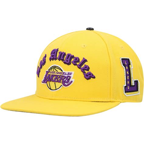 Men's Los Angeles Lakers Pro Standard Gold Old English Snapback Hat