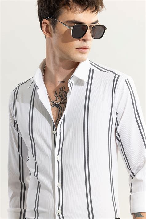 Buy Men's Peripheral Stripe White Shirt Online | SNITCH
