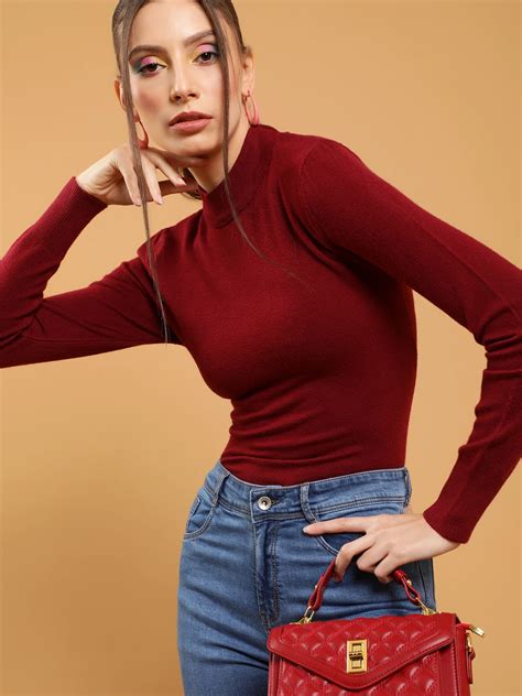 Warm Sweaters For Women | Global Republic