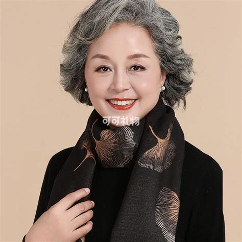 冬天该送什么礼物最新素材