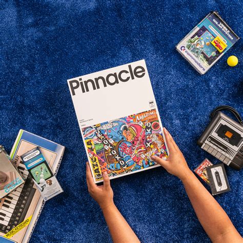 Romance in Space Puzzle 1000pc - Pinnacle Puzzle