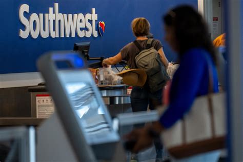 What to know about new Southwest checked bag fees - ABC News