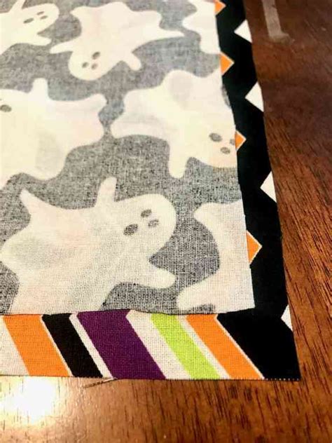 Image result for Free Table Runner Patterns Using Fat Quarters