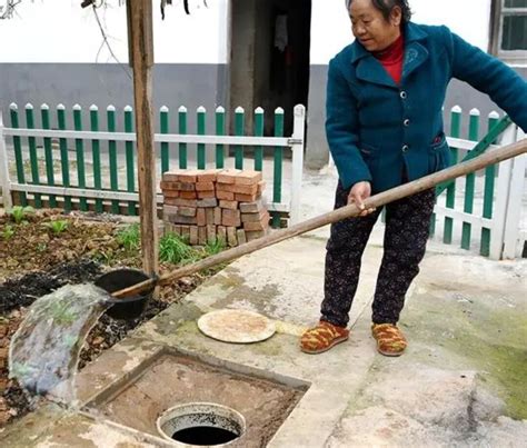 人民日报整版关注湖南衡阳东湖寺村：厕所搬进室内 旱厕变水冲_经济.民生_湖南频道_红网