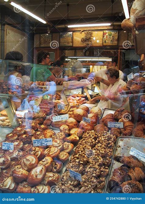 Spain Barcelona Bakery Spanish Food Fresh Pastry Bread Puff Flour Bun ...