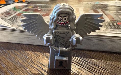 We Build LEGO Batman: Arkham Asylum, a Revolving Door of Villainy