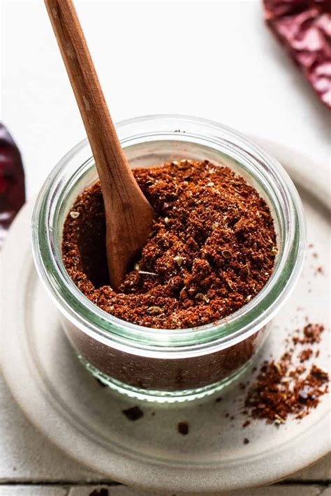 Homemade Chili Powder - Isabel Eats