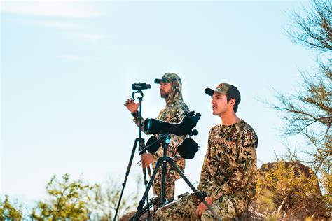 Premium Optics Rental for Arizona Hunters | Ross Outdoors