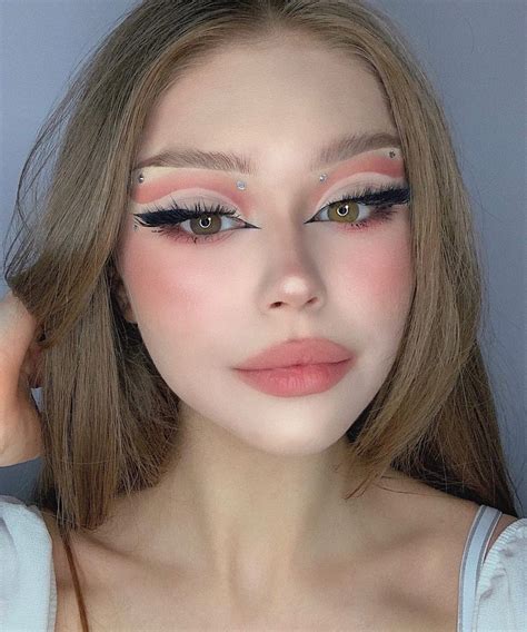 Pin by Watch Me Crank That Soulja Boy on Pretty makeup | Pretty makeup ...