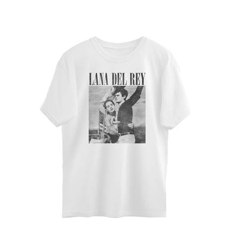 Lana Del Rey Oversized T-Shirt (Vintage Art) - Wittee