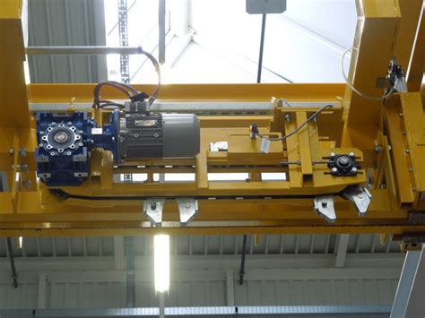 Special systems conveyors - Lines for internal handling - cm automazione