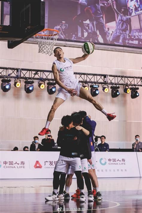 亚锦赛：中国男篮51-70惨败伊朗_第一金融网