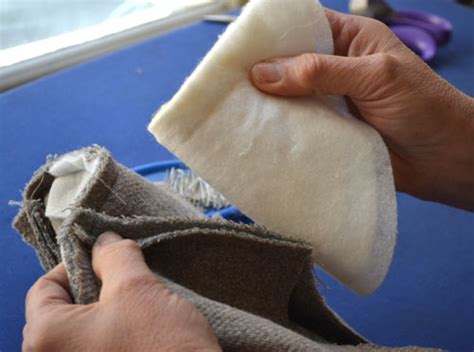 Blog couture & tricot - Pose d'une cigarette et épaulette feutre - A&A ...